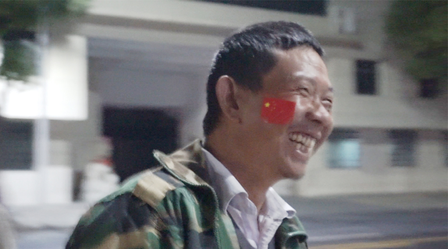 2016年國慶，冷風(fēng)有毒，但國旗暖心